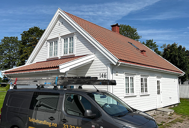 Resultatet etter vask og impregnering av takstein